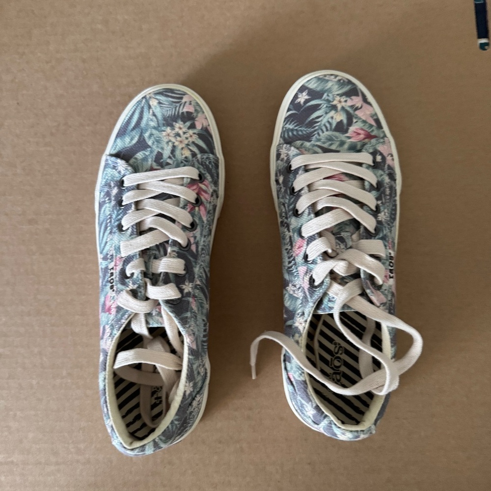 Taos Plim Soul Black Tropical, Size 9